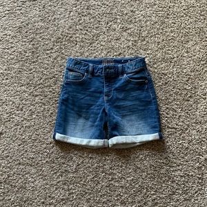 Jdark wash jean shorts🍉